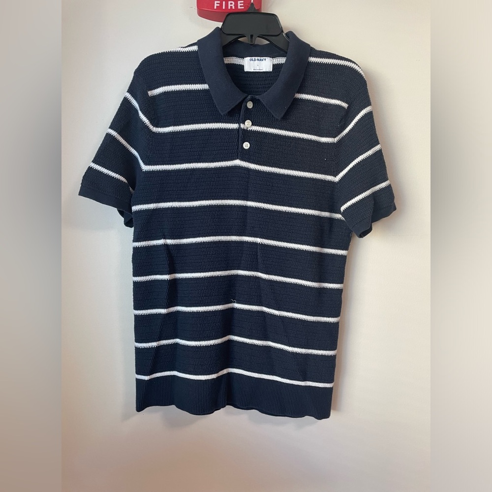 Old Navy Dark Blue and White Knit Top